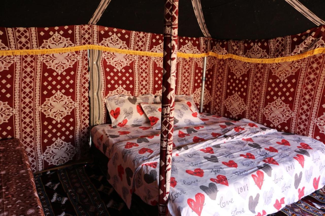 Private Bedouin Tent -Odpc Shāhiq 外观 照片
